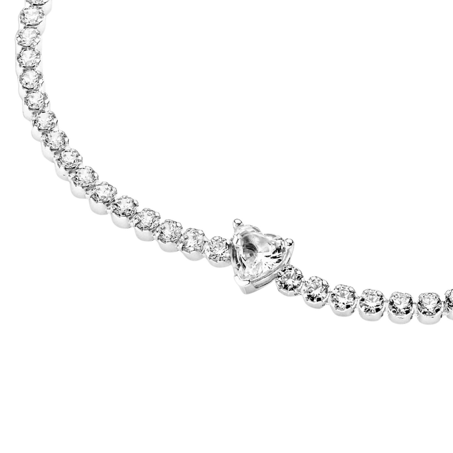 Pulsera Pandora Corazón Brillante en Plata - BeJoyasVintage