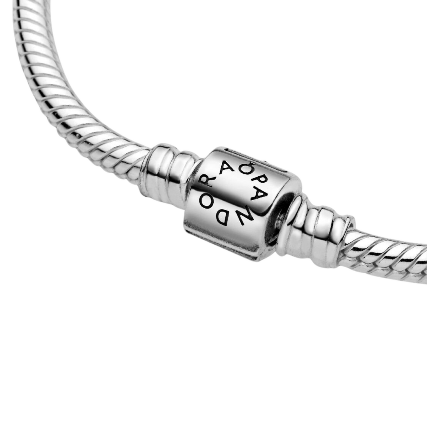 Pulsera Pandora Moments Cadena de Serpiente con Cierre de Barril - BeJoyasVintage