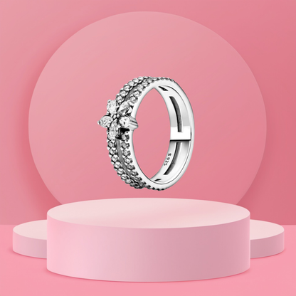 Anillo de Banda Doble con Flor Decorativa y Piedra Brillante en Plata de Ley 925 para Mujer