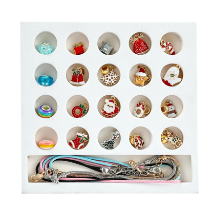Calendario Adviento Joyas – Temática Navidad Tipo 12 con Pulseras, Colgantes y Accesorios