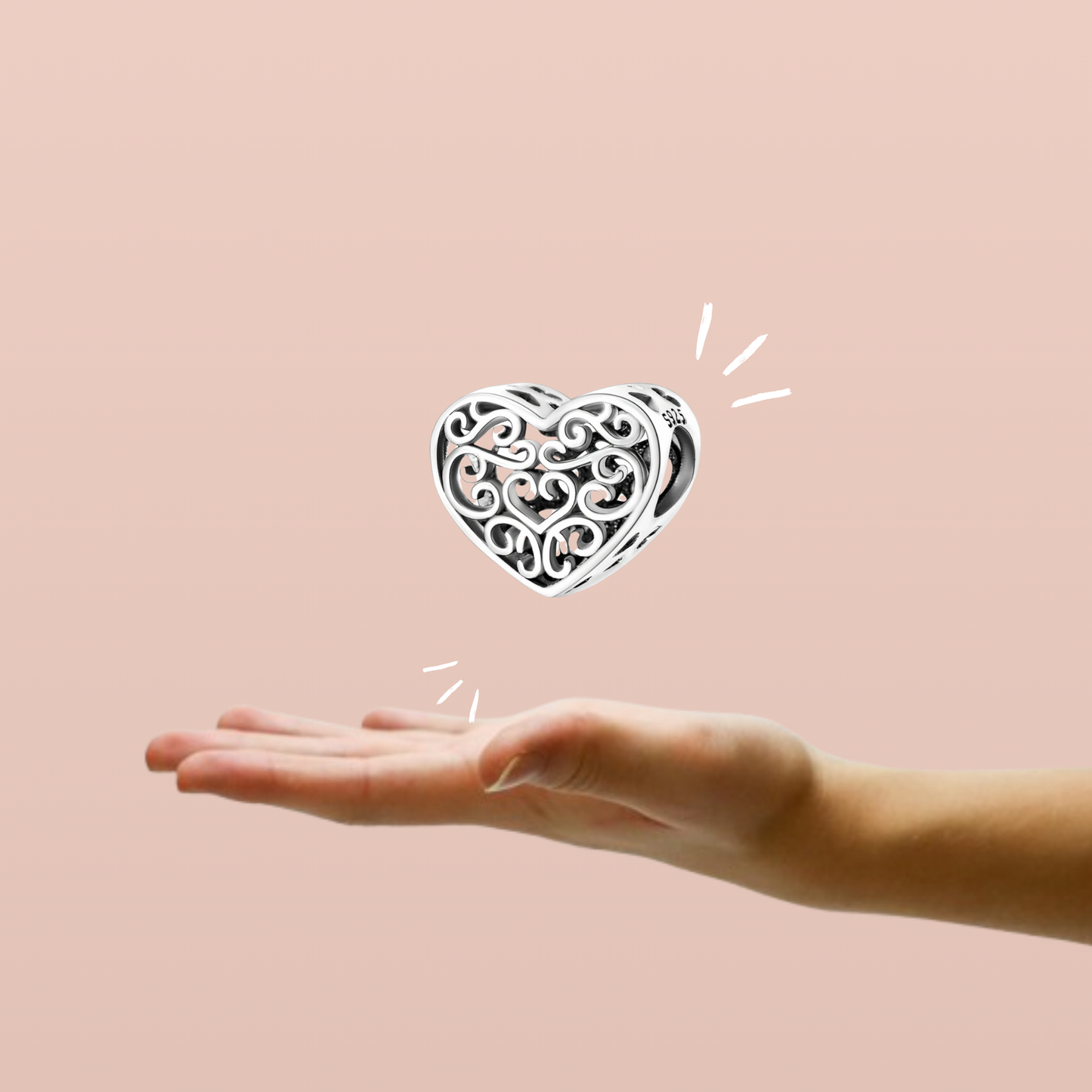 Charm Colgante Corazón Calado con Diseño de Filigrana en Plata de Ley 925 Compatible con Pulseras Europeas