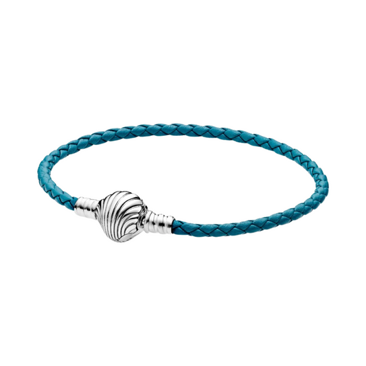 Pulsera Pandora Moments en Cuero Trenzado Turquesa con Cierre de Concha - BeJoyasVintage